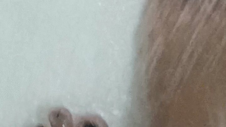 Honeydropsstickysituations - Wiggly Toes and Water Drips