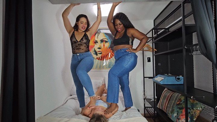 Penelope Clip Store - SITTING WITH ALL OUR WEIGHT ON THE SLAVE'S FACE - BY THAY FLORES AND RUBY - FULL VIDEO
