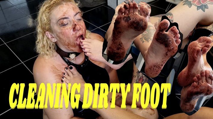 Madame Fermans - CLEANING DIRTY FOOT