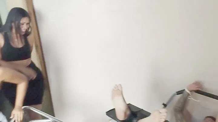 Ninosticklingstudio - Revenge video Daniela and Francia tickle Julio's soles