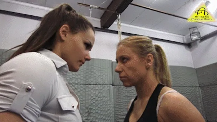 Antschas Wrestling And Fetish Store - Dollyy vs Princess Nikki catfight