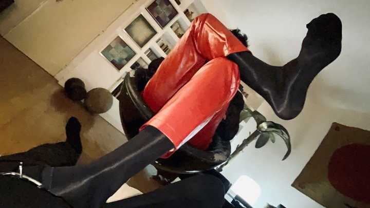 Gay Male Soxjob Heaven - RED AND SHINY
