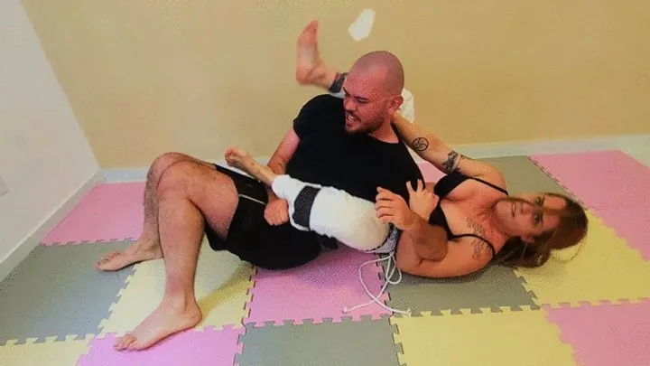 Evil Brazilian Girls - Battle girl x man, part 3, Gender Battle: BJJ Bad girl and Slave! - FULL HD