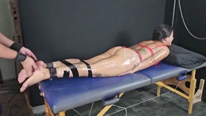 Pleasure Tickles - Renato Tickling Vibora Wrapped - HD