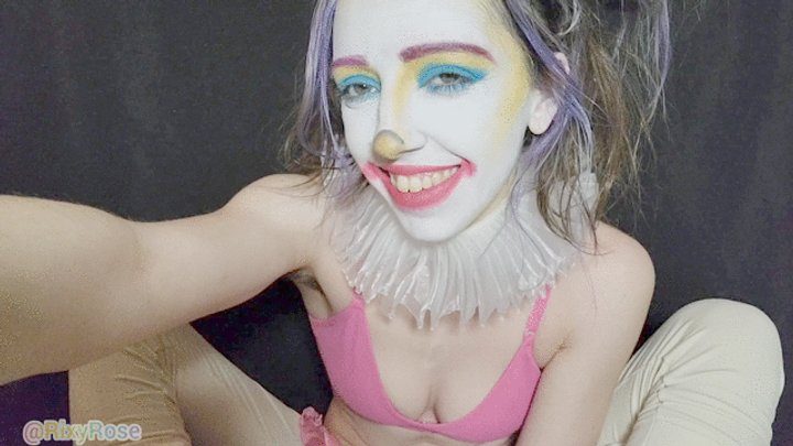 Brattyschoolgirl - ClownGirl Glitter Feet Play
