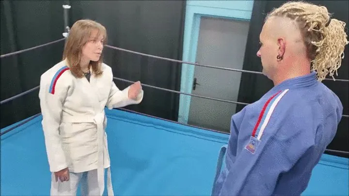 The Russian Amazons - Girl in white gi vs guy in blue gi