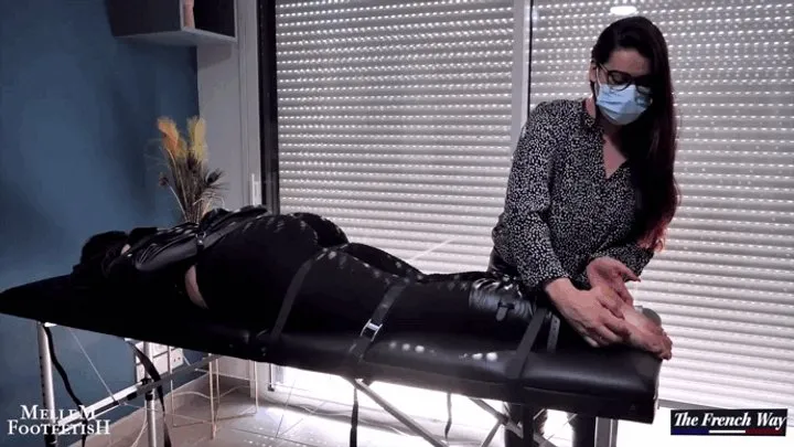 The French Way Tickling - MelleM experiments with tickle therapy - TICKLING - FOOT TICKLING - OIL FETISH - BONDAGE - DOMINATION - FRENCH LANGUAGE