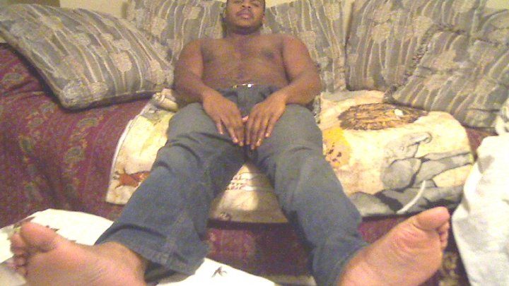 Malefootflava 23339 Clip Store - Malefootflava Marc Relaxed Couch Feet