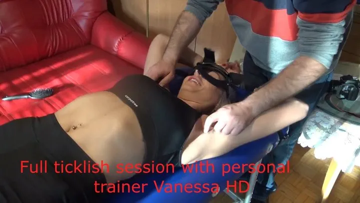 Polish Tickling - Full ticklish sesion with pesonal trainer Vanessa HD