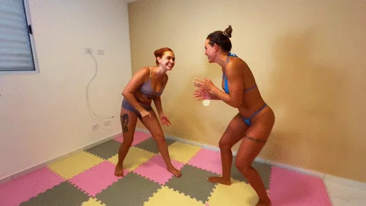 Evil Brazilian Girls - Battle girl sexys Portuguesa x Brasilian, Gender Battle: Manu and Xena - FULL HD