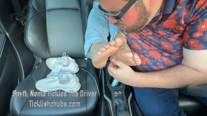 Ticklishchubs - Snyft: Nemo Tickles the Driver