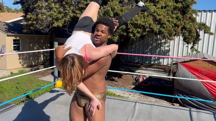 Butt Wrestling Inc - Tessa vs Bishop