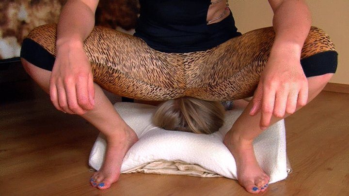Top Quality - Weronika In Leopard Ass - Front - HD 1920x1080