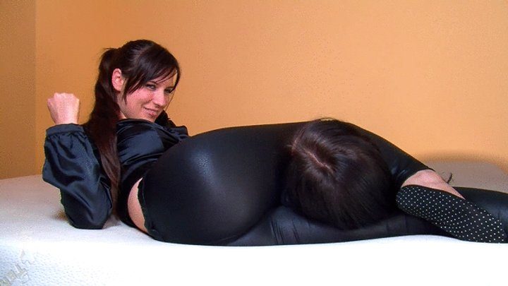 Top Quality - Weronika And Alicja - Black Shiny Ass - Full - HD 1920x1080