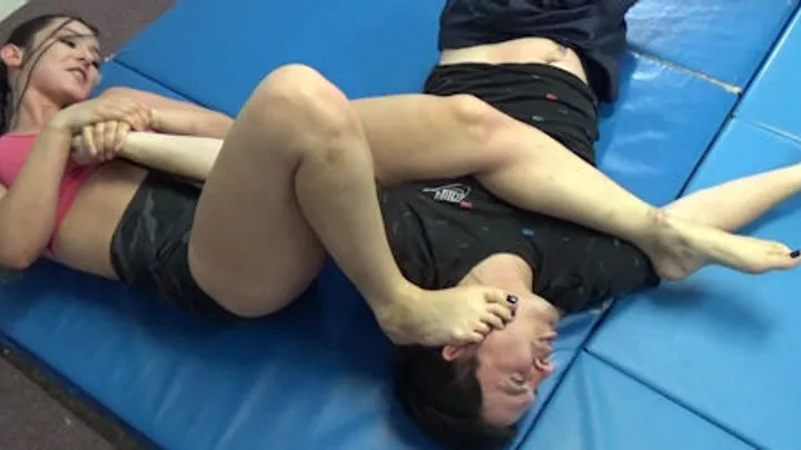 Grappling Girls In Action - GG452A