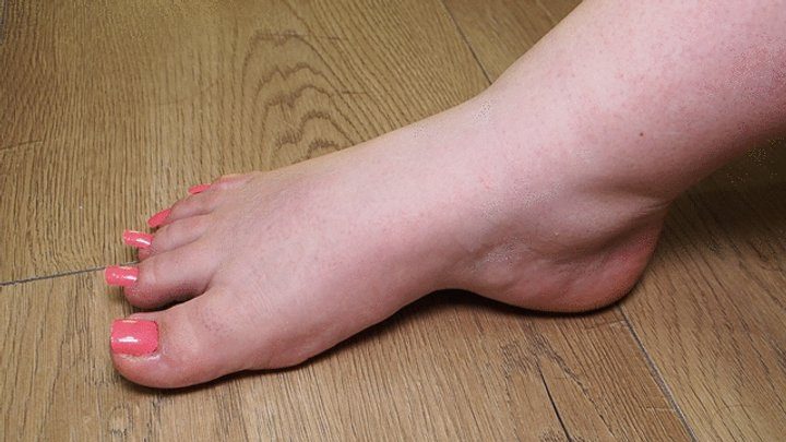 Anastasia Gree Clip Store - #3 Long pink toenails on BBW feet (no talking)