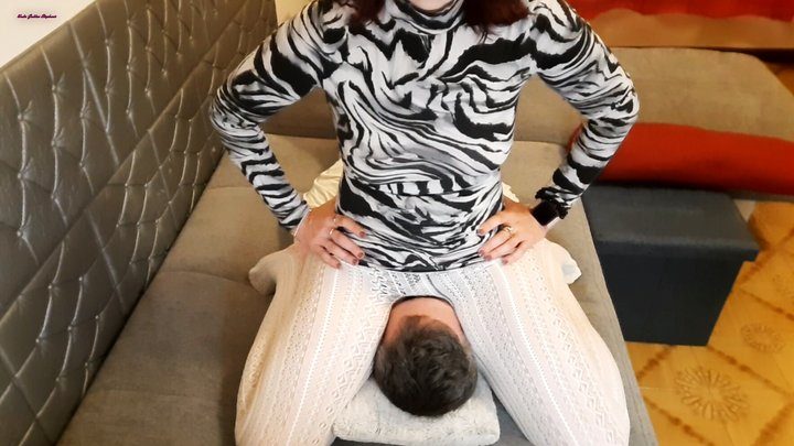 Goddessstephanie82 - Don't Rebel Under My Pussy And Ass! FULL VERSION! (4K, Resolution: 3840x2160) 20 MIN!