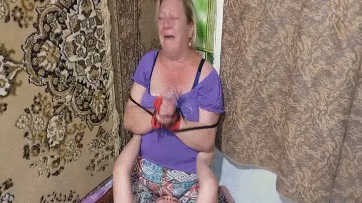 Appetizing Crumpet - Take seven sweats off my stepmother MP4