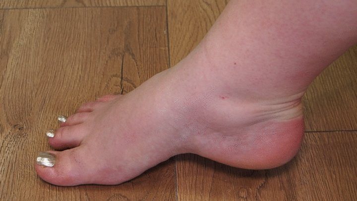 Anastasia Gree Clip Store - #5 Submissive foot slave addicted to my big feet (no talking)