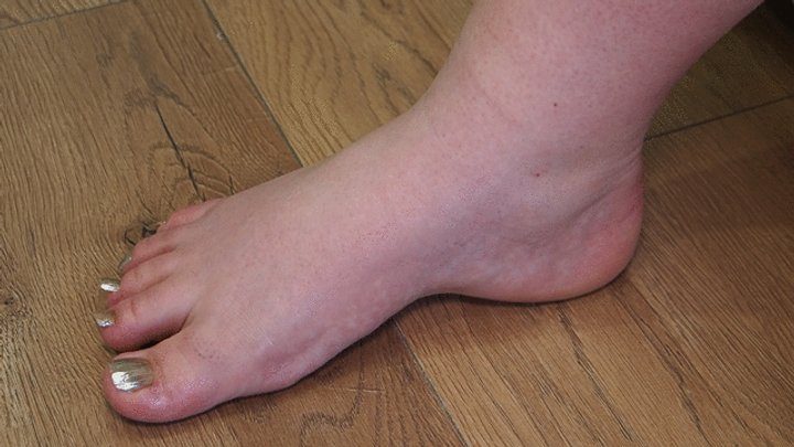 Anastasia Gree Clip Store - #1 Dumb Loser spends his life at my feet (no talking)