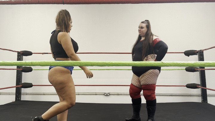 Nadia Sapphire - Hair pulling and ass smothering
