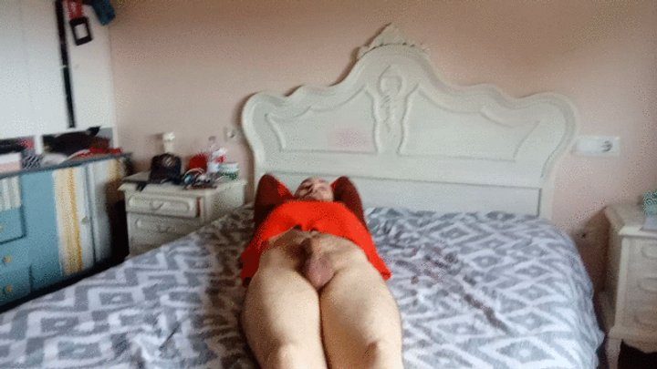 Barefoot Cecilia - Sex with dirty soles