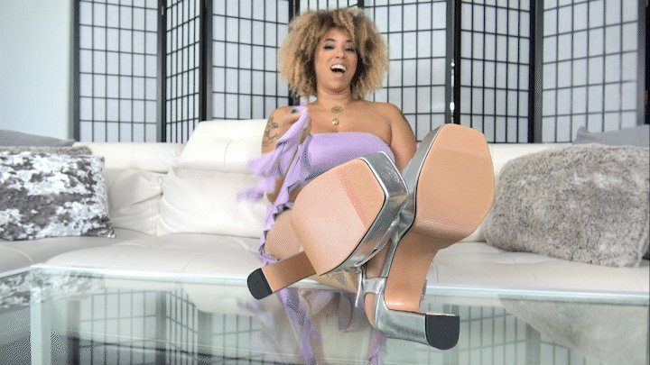 The Foot Fantasy!!! - SUGAR BABY NAHLA IN PANTYHOSE