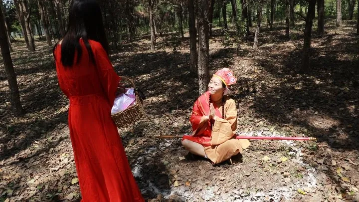 Cgbf - Journey to the West Tang Monk encountered a monster and was tickled