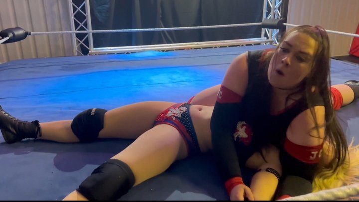 Bad Girls Wrestling - Mixed up highlights of power moves