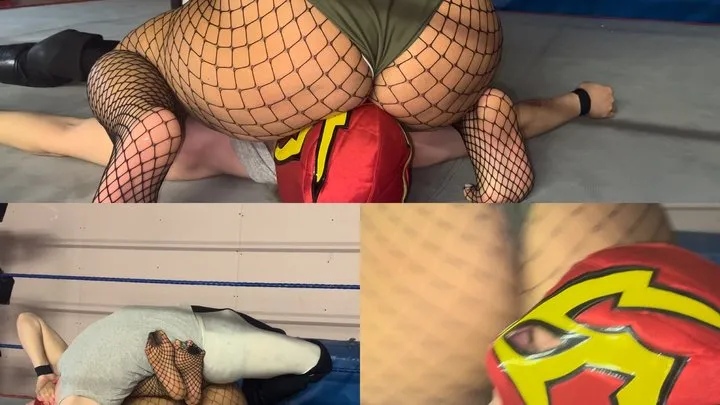 Nadia Sapphire - 25 minuets of total domination