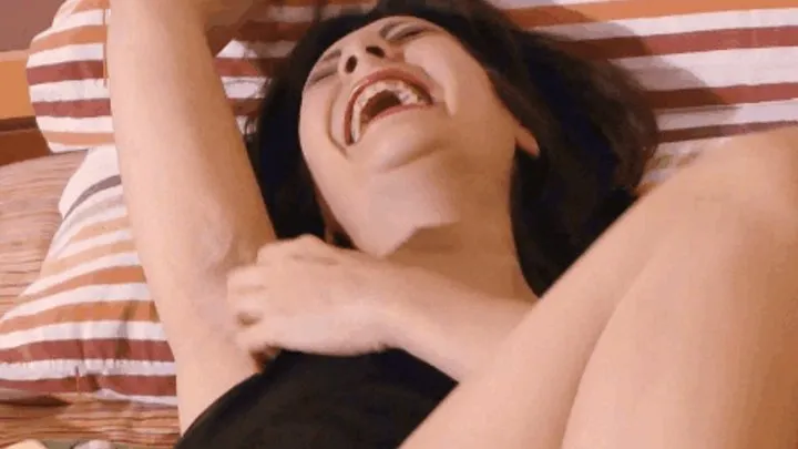 Tickling And Laughing Experiences - Ridere per non piangere - Laugh for don't cry