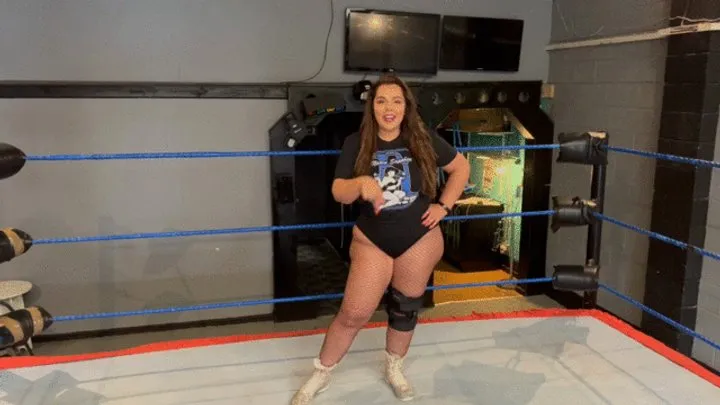 Nadia Sapphire - NADIA SAPPHIRE VS DOMINITA IN A TUG OF WAR MATCH
