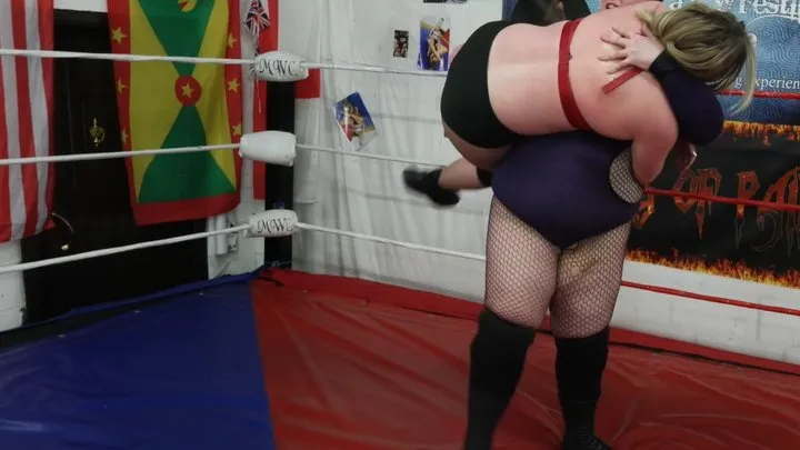 Shiny Pro Ring Girls - Venom vs Dominita
