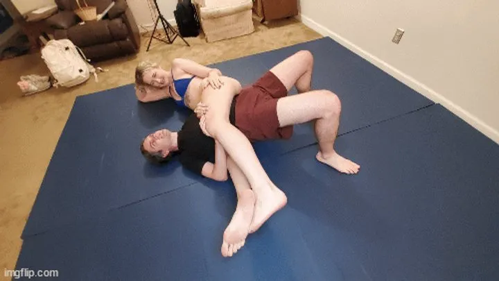 Grappling Gals - GR 484 Blondi vs Jake