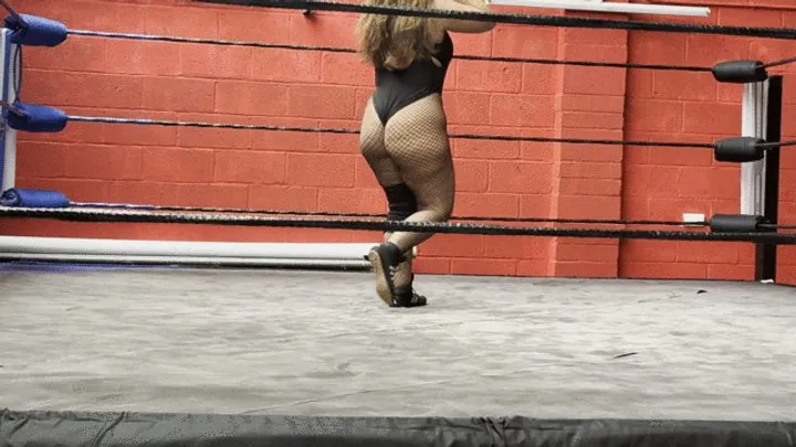 Power Girls Pro Wrestling - Head scissors, body scissors and arm bars
