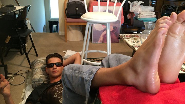 Malefootflava 23339 Clip Store - Malefootflava shows you more of SexyLJ's long soles in your face