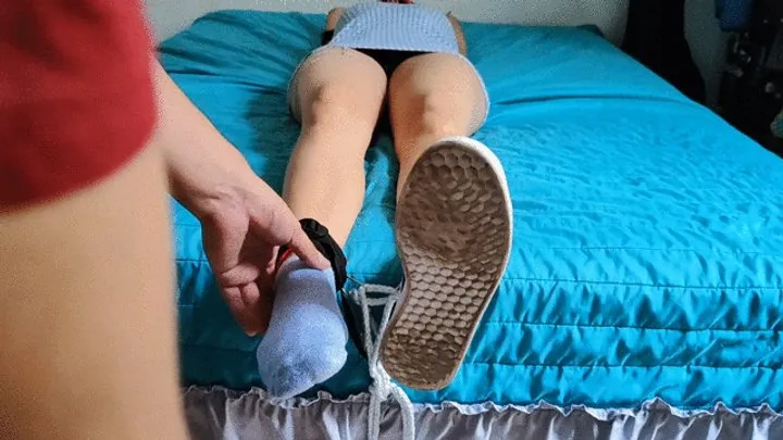 Fancy Feet Top Models - Mich es atada a la cama y cosquilleada en sus pies