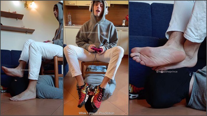 Massitheprince - Be my footrest while I play videogames