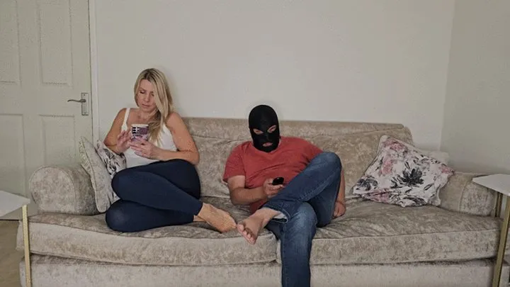 Lady Diosa - Fart humiliation loser