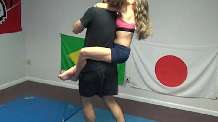 Grappling Girls In Action - GGWeightDifference64