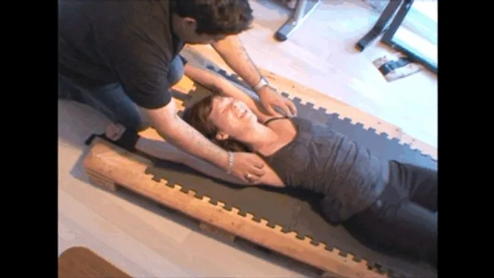 Tickle Frenchtickling  Store - REMASTERED VINTAGE SERIES : LAURINE IS TICKLED TO HER LIMITS FROM HEAD TO TOES - MP4