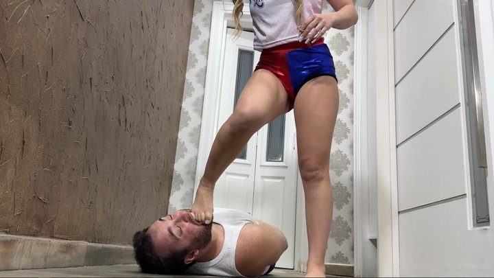 Brazilian Bad Girls - Harley Quinn Dirty Stinky Feet and Her Doormat ! FULL