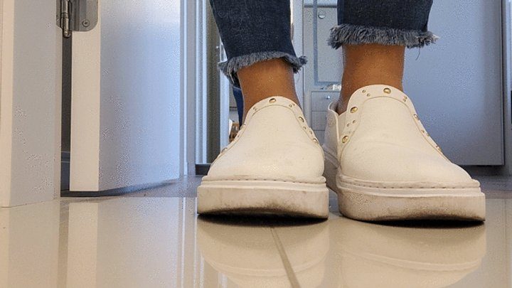 Sylnifty - My dirty sneakers to clean and then sweaty soles