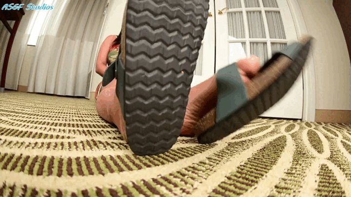 Amateur Soles Giantess And Footjobs - Megan Jones big feet close ups!- MOV