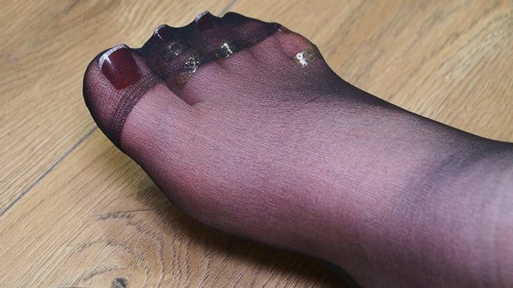 Anastasia Gree Clip Store - My foot size 40: a slave under my complete power and submission