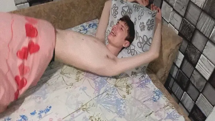 Appetizing Crumpet - Boy vs Invisible Tickler MP4
