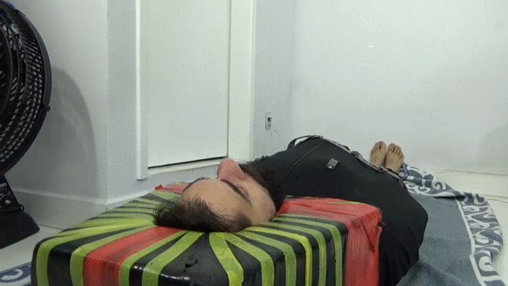 Scarlet White Face Sitting - NEW PRINCESS MORE THAT GIRL SITTING ON BRUNETTE GIRL SLAVE BY LILLY AND DANIEL SANTIAGO CAM BY ALINE FULL HD