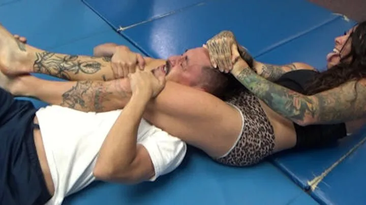 Grappling Girls In Action - GGStrongWoman24