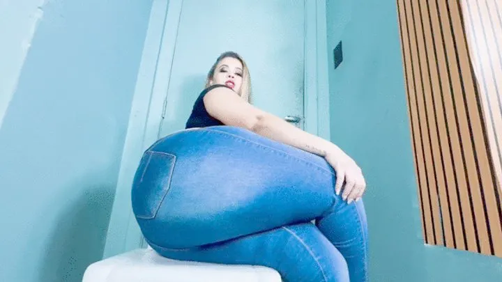 Fetish Factory Brazil Farting - ROTTEN FARTS IN MY TIGHT JEANS WITH MY MONSTER ASS - BY ROSALIA PEACH - CLIP 1