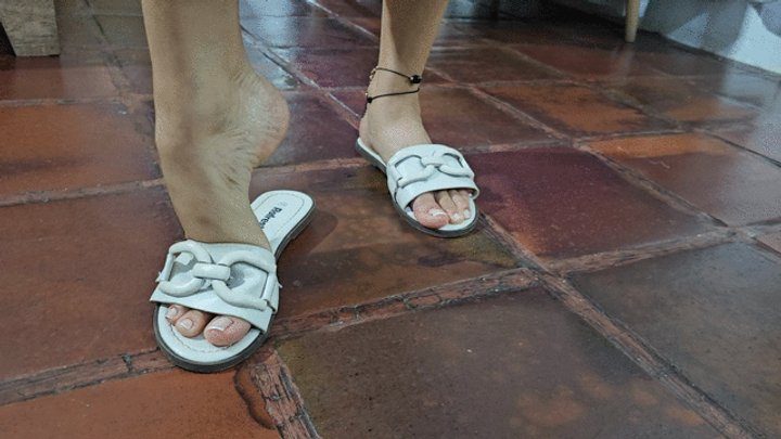 Foot Fetish Paradise - Katherine Highly Arched Feet on flat sandals